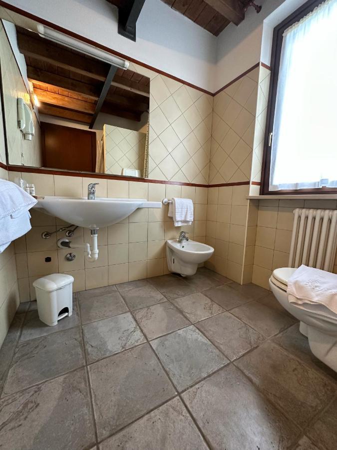 Agriturismo Fioravante サン・ピエトロ・イン・カリアーノ エクステリア 写真